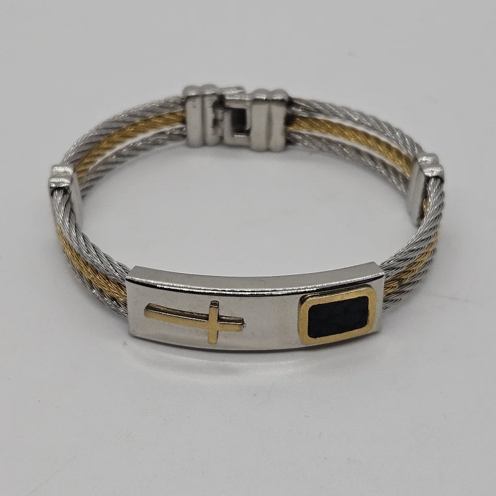 multimetallic steel cable bracelet with cross and leather detail